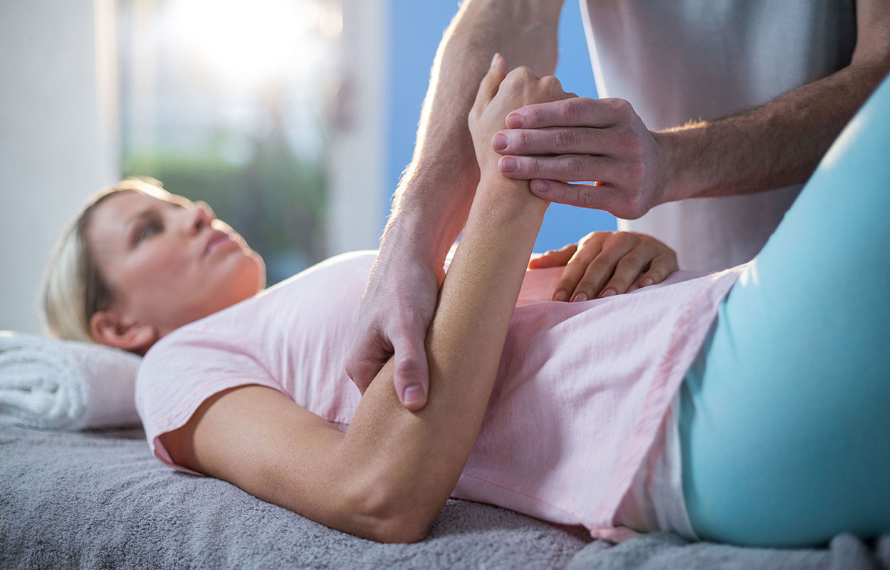 osteopathic treatment in action image of